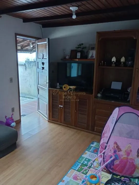 Imagem Casa para Venda em Teresópolis / RJ no bairro Cascata do Imbuí