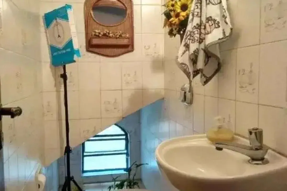 Imagem Casa para Venda em São Paulo, Jardim Pinheiros, 4 dormitórios, 2 suítes, 3 banheiros, 2 vagas