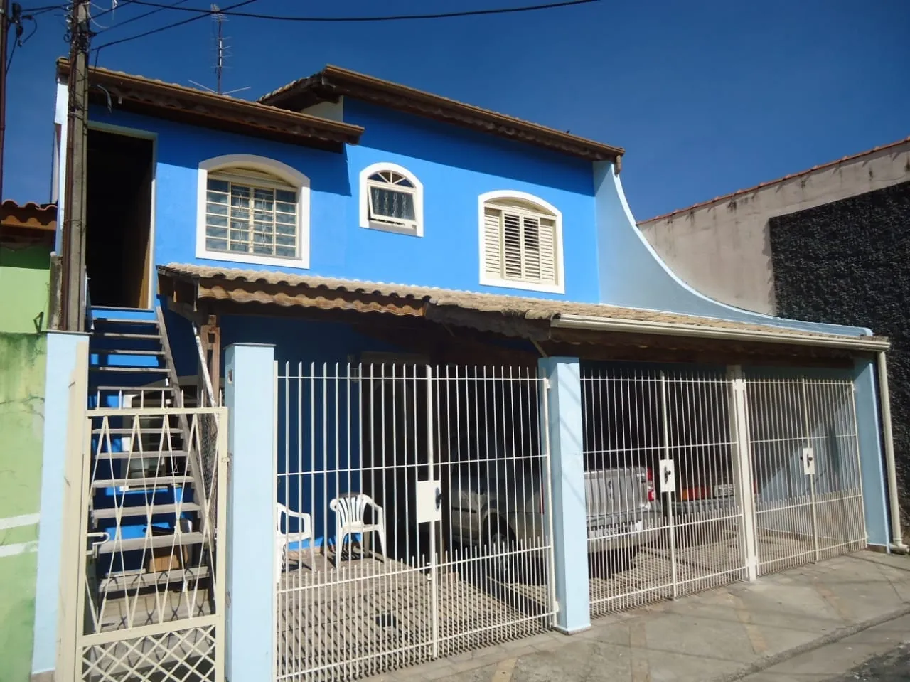 Foto do imóvel Casa à venda 3 Quartos, 1 Suite, 3 Vagas, 200M², Parque São Francisco, Guaratinguetá - SP