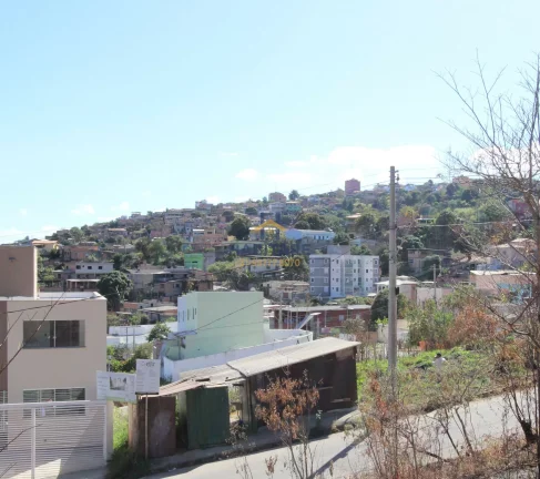 Imagem Excelente lote no bairro Camargos em Ibirité