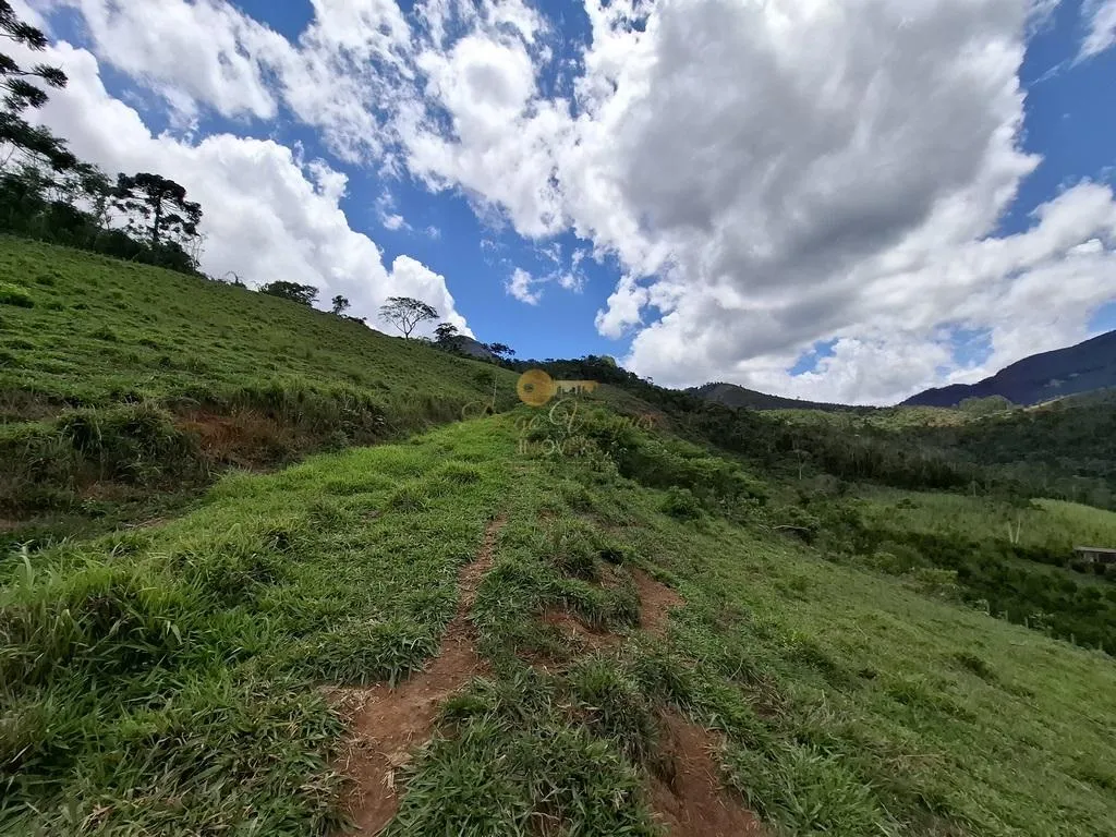 Imagem Sítio para Venda em Teresópolis / RJ no bairro Santa Rita