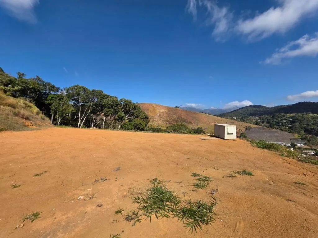 Imagem Terreno em Condomínio para Venda em Teresópolis / RJ no bairro Prata