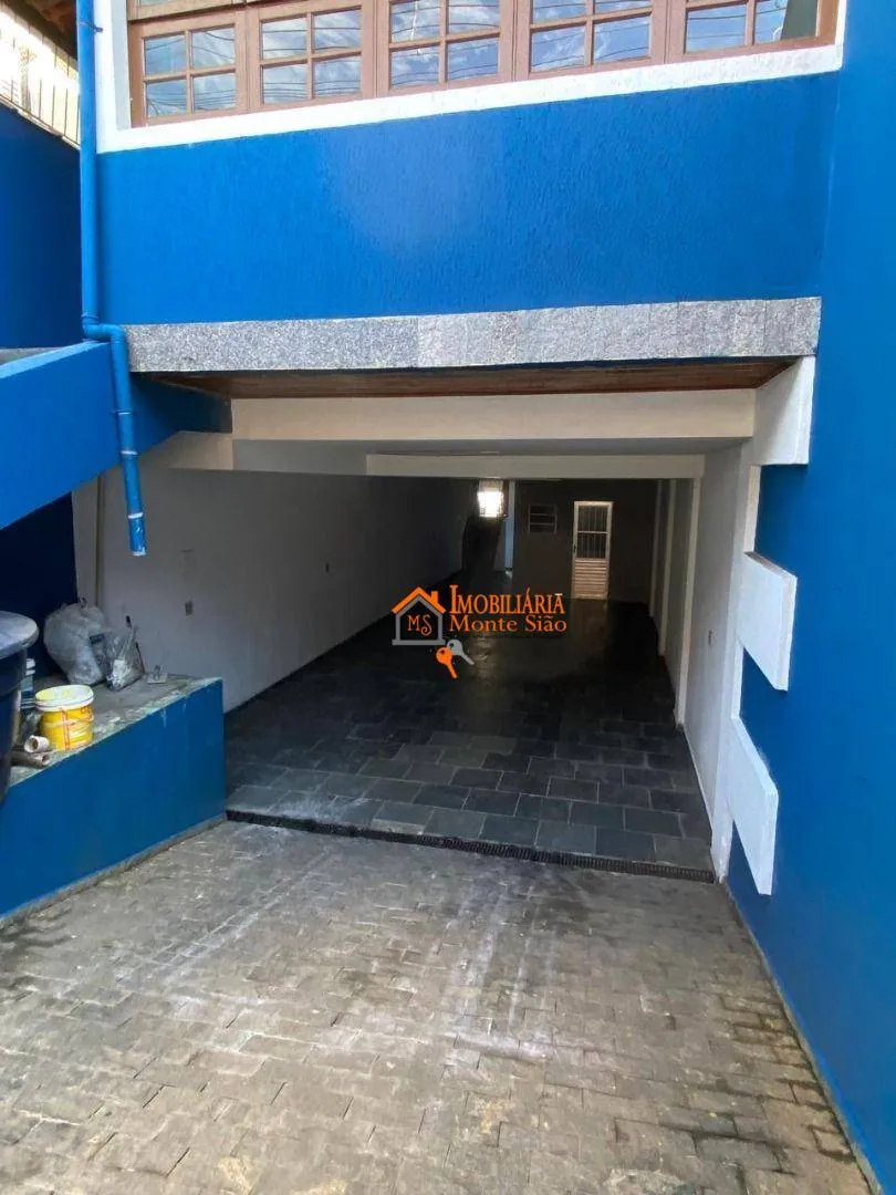 Imagem Sobrado com 3 dormitórios à venda, 284 m² por R$ 750.000,00 - Jardim Santa Mena - Guarulhos/SP