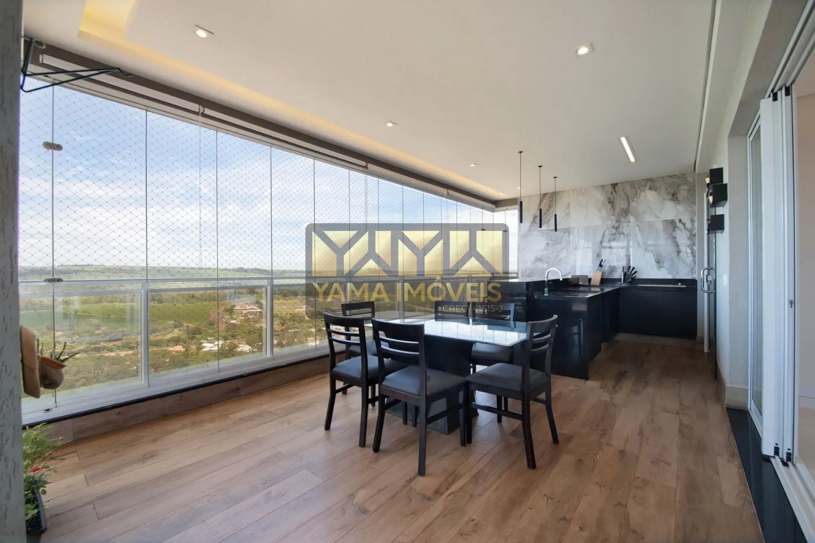 Imagem Edifício Mirante do Ipê - Liberdade de casa com segurança de apartamento, conheça essa jovem cobertura de 3 anos