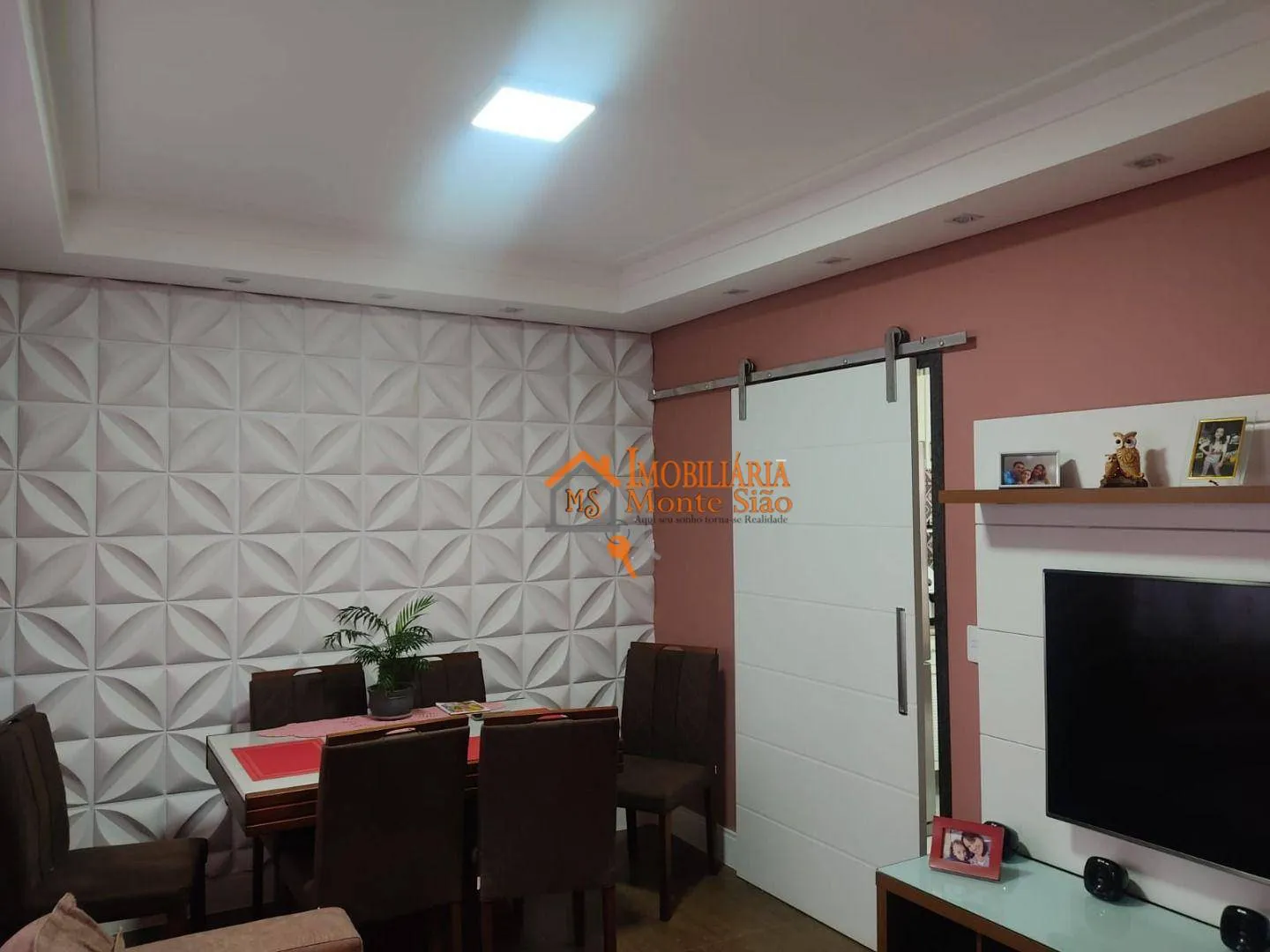 Imagem Casa com 2 dormitórios à venda, 110 m² por R$ 580.000,00 - Parque Flamengo - Guarulhos/SP