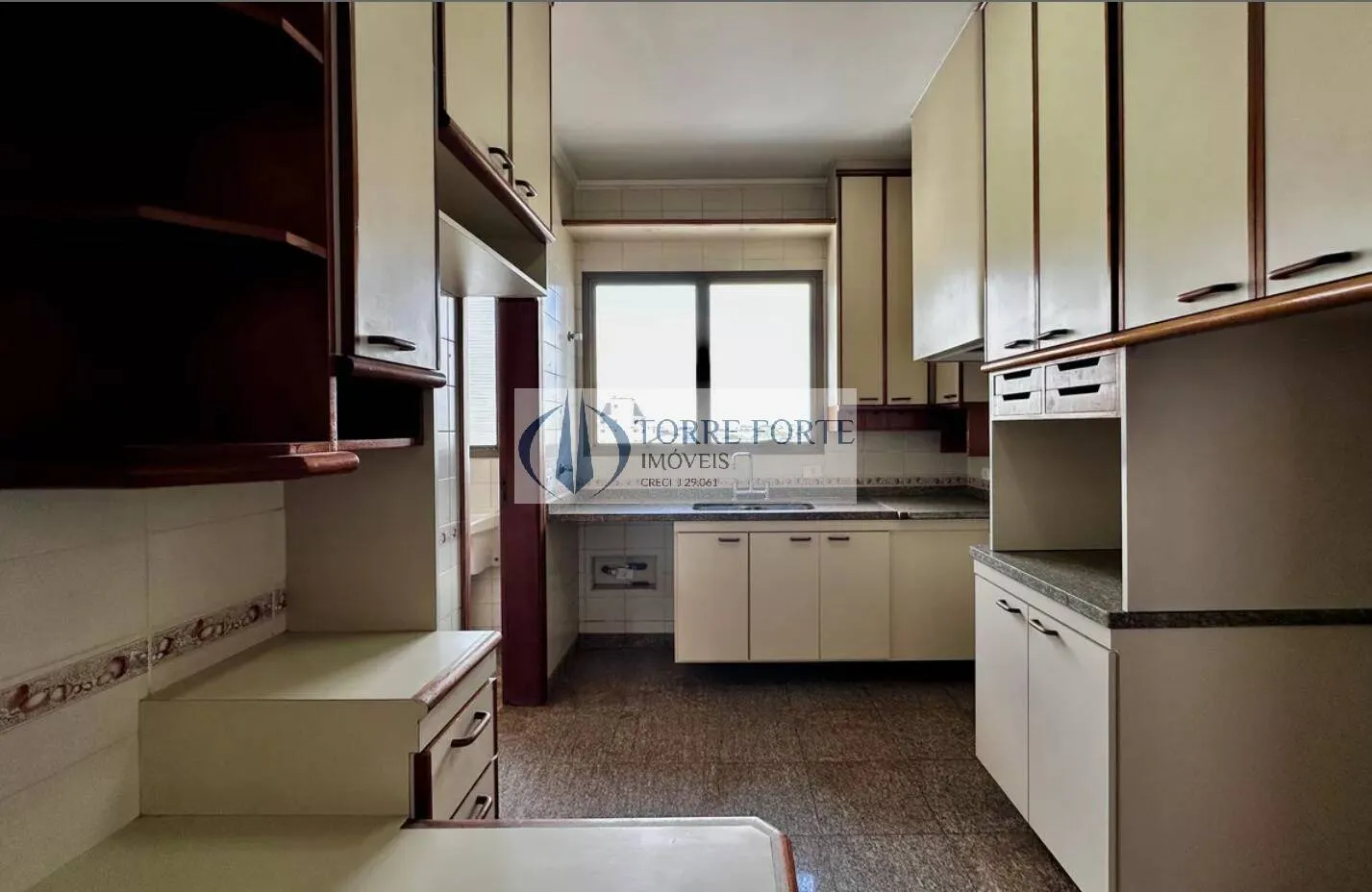 Imagem Apartamento 2 suítes|161 m²|3 vagas|Sacada|Lazer completo |Vila Congonhas