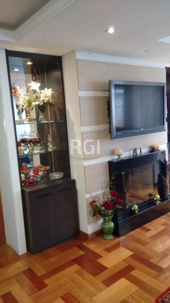 Imagem Apartamento para Venda - 238.12m², 3 dormitórios, sendo 1 suites, 3 vagas - Menino Deus