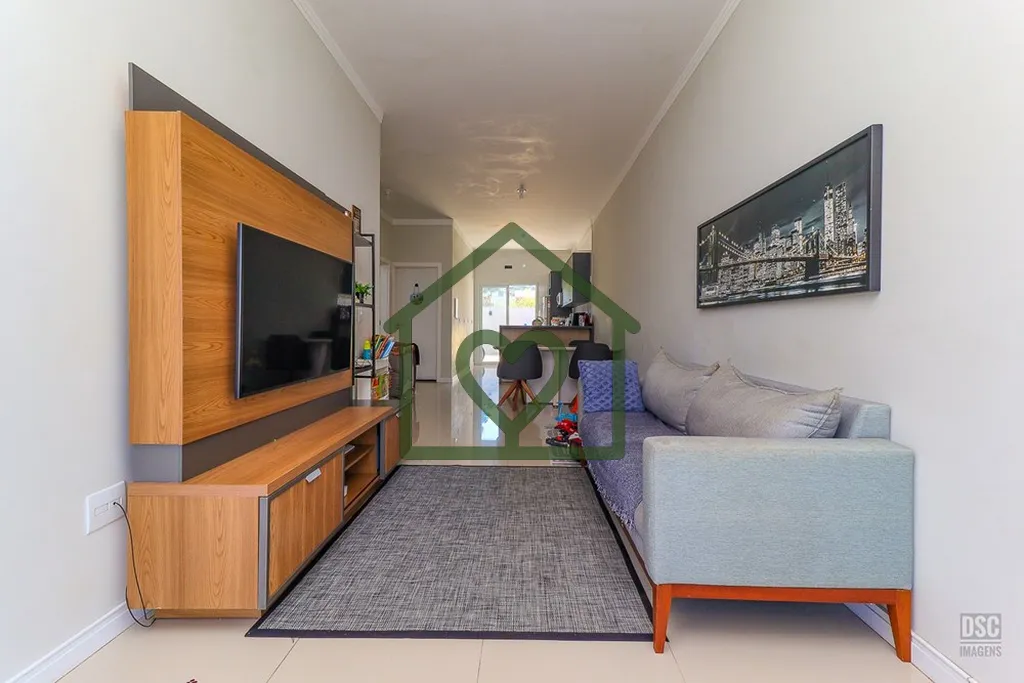 Imagem Casa térrea com 92m² privativos, muito bem distribuída, oferecendo um ambiente acolhedor e funcio...