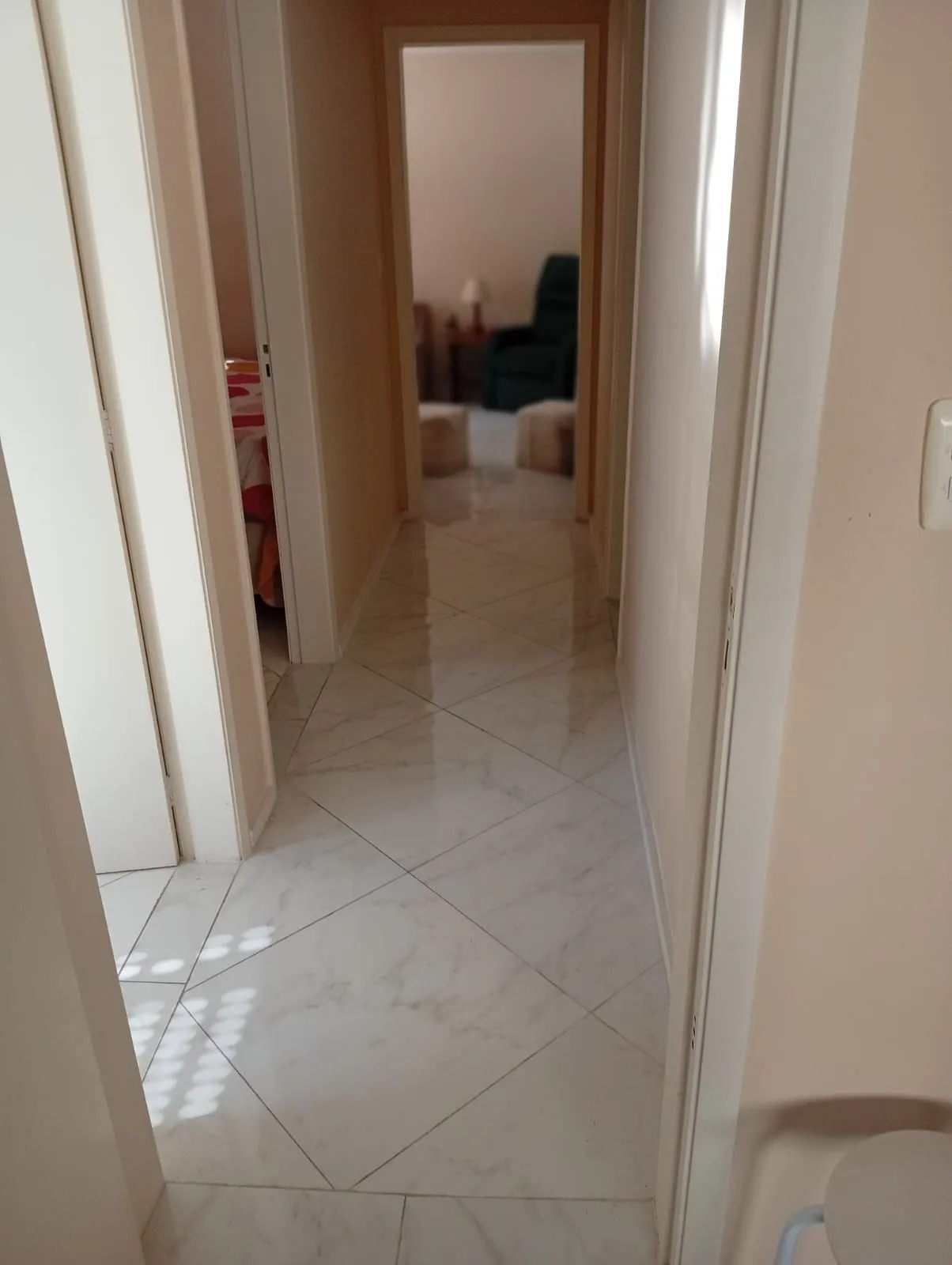 Imagem Oportunidade Imperdível! Apartamento Residencial de 3 quartos, sendo 1 suíte, 1