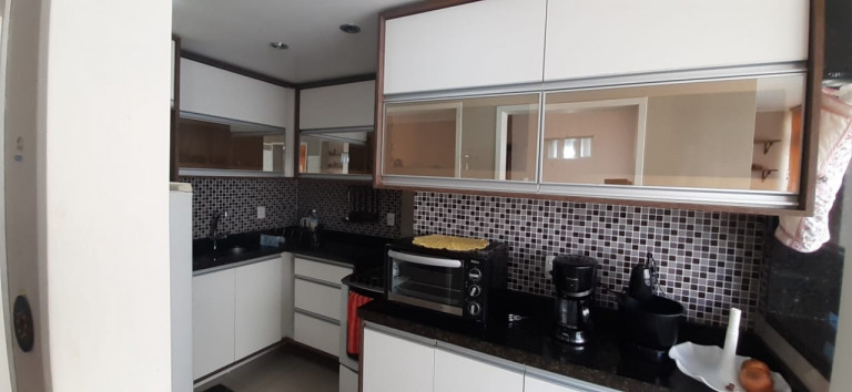 Imagem Apartamento com 2 Quartos à Venda, 70 m² em Passo da Areia - Porto Alegre