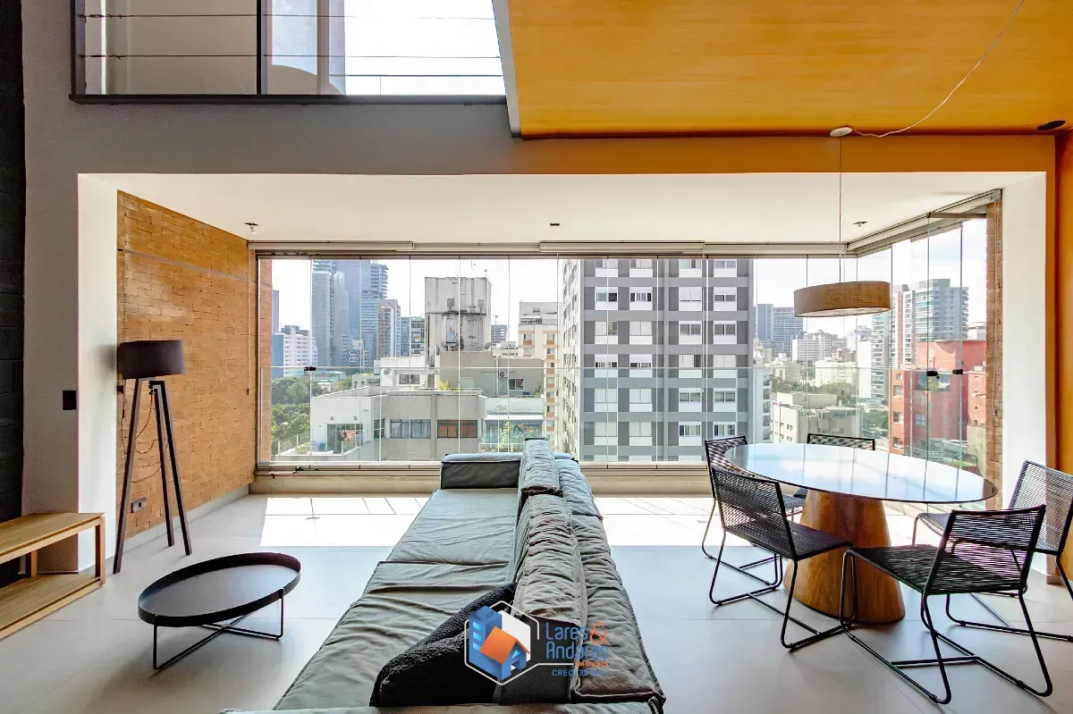 Imagem Duplex para venda em Pinheiros com 1 quarto, sendo 1 suíte, 108m²