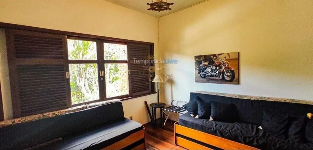 Imagem Casa para Venda em Teresópolis / RJ no bairro Albuquerque