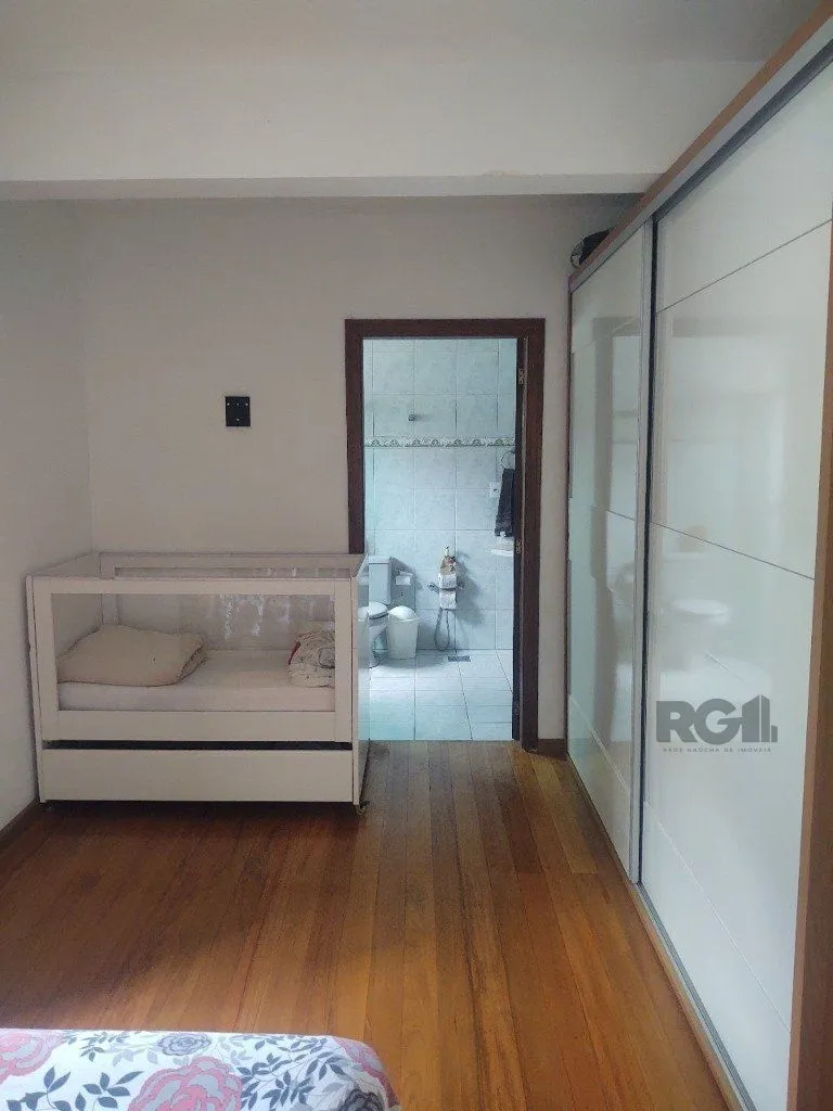Imagem Casa de 2 dormitórios no bairro Passo das Pedras