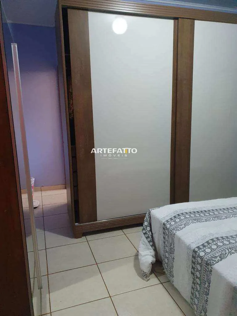 Imagem Casa à venda em Pedregulho, Centro, com 5 quartos, 200m2