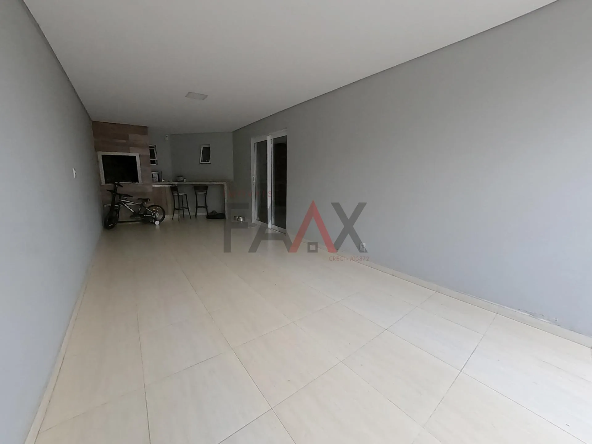 Imagem Sobrado à venda DE ESQUINA no virmond alto padrão em GUARAPUAVA - PR