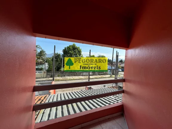 Imagem Sobrado à venda na Praia do Porto Novo em Caraguatatuba-SP: 2 quartos, 1 sala, 2 banheiros, 1 vaga de garagem, 95,00 m².