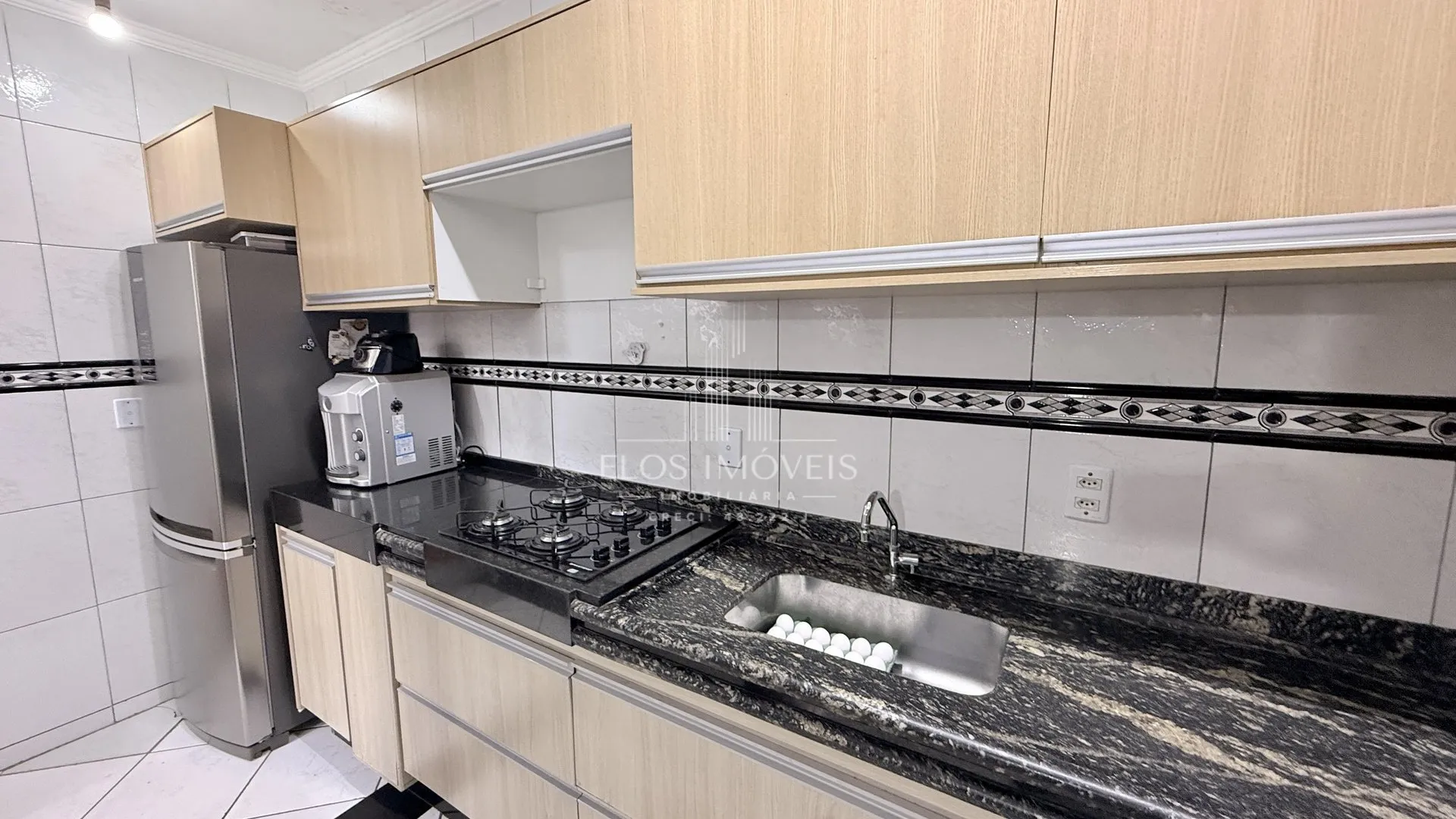 Imagem Sobrado de 4 quartos, 203m² no bairro Parque Hippolyto, em Limeira