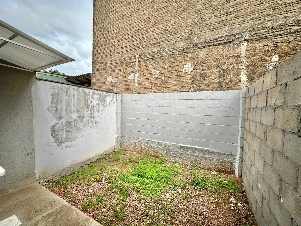 Imagem Excelente casa a venda em condomínio fechado no bairro Vila Nova.