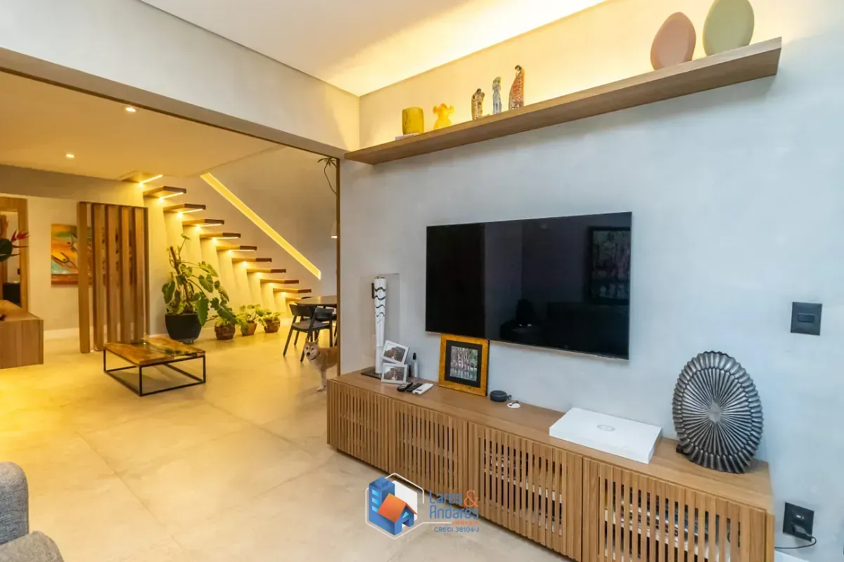 Imagem Apartamento para venda em Campo Belo com 3 quartos, sendo 3 suítes, 200m²