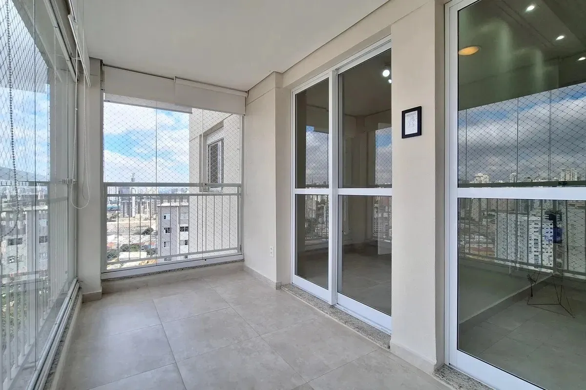 Imagem Apartamento para Venda em São Paulo, Barra Funda, 2 dormitórios, 1 suíte, 2 banheiros, 2 vagas