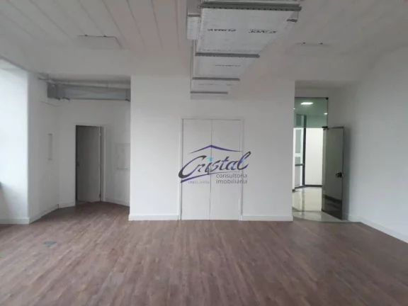 Imagem Conjunto, 187 m² 3 banheiros 4 vagas