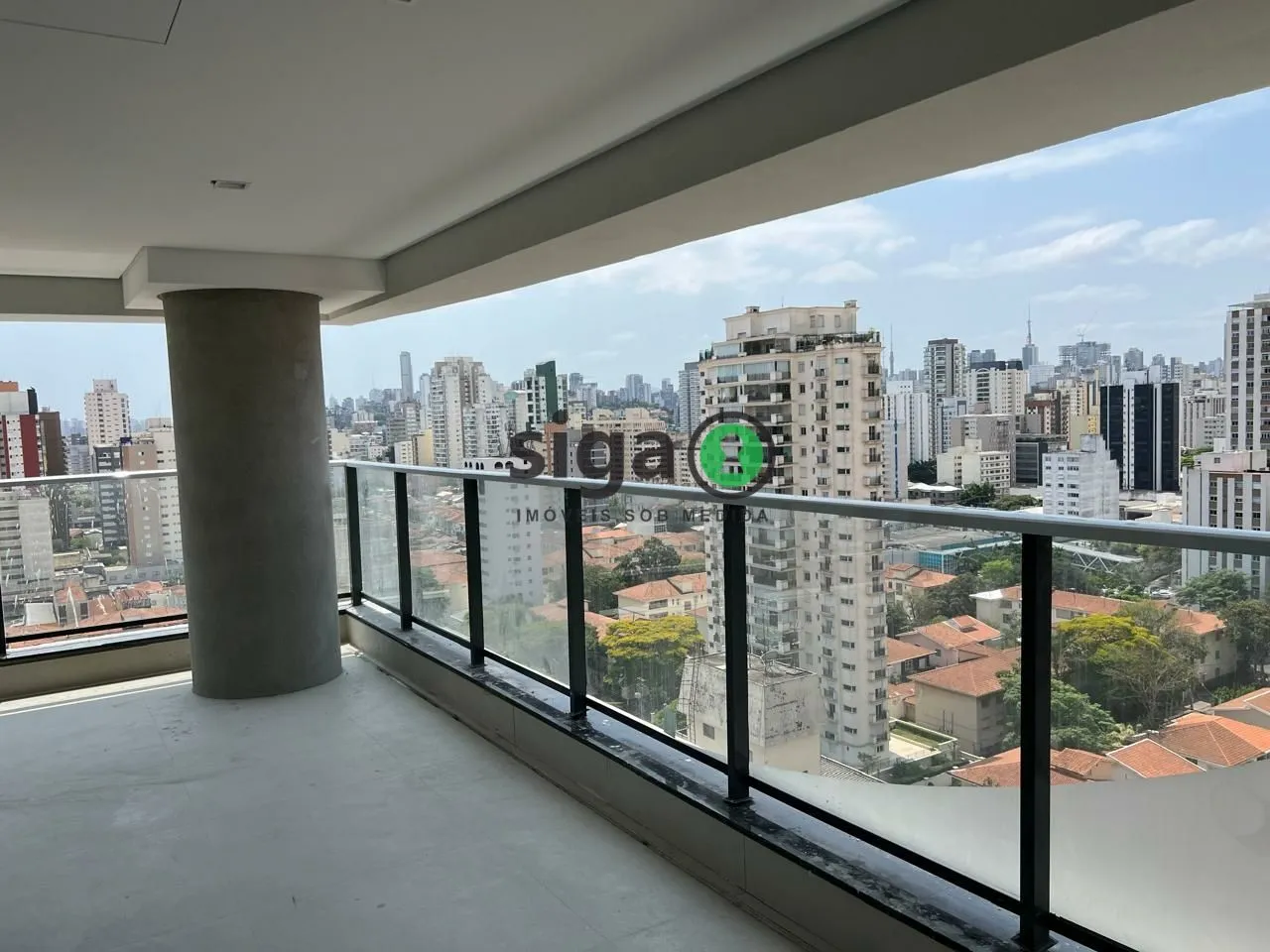 Imagem Apartamento a venda com 230m², 4 suites, 3 vagas, no contrapiso em Pinheiros
