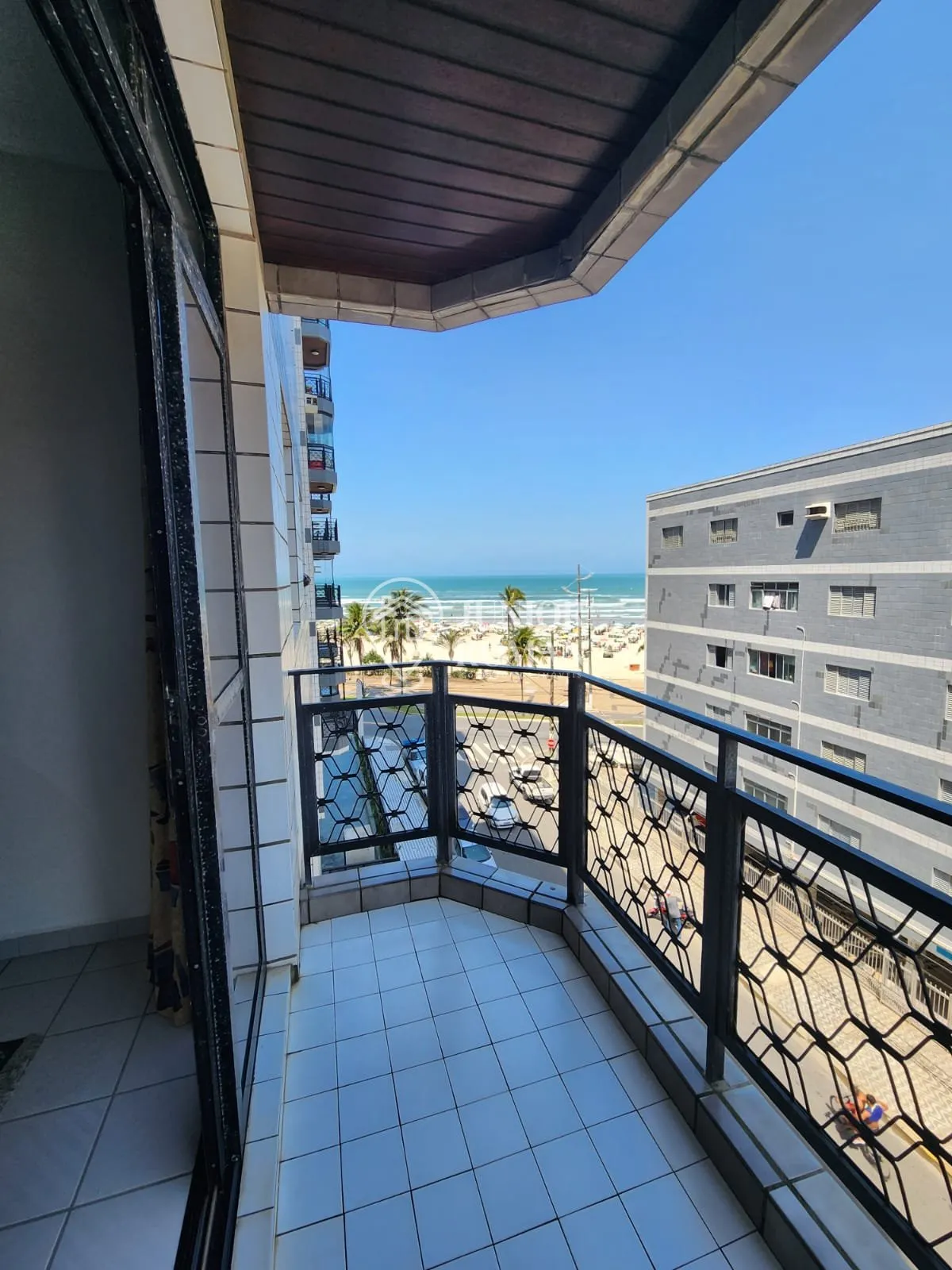 Imagem APTO MOBILIADO 3 DORM VILA TUPI - PRAIA GRANDE/SP