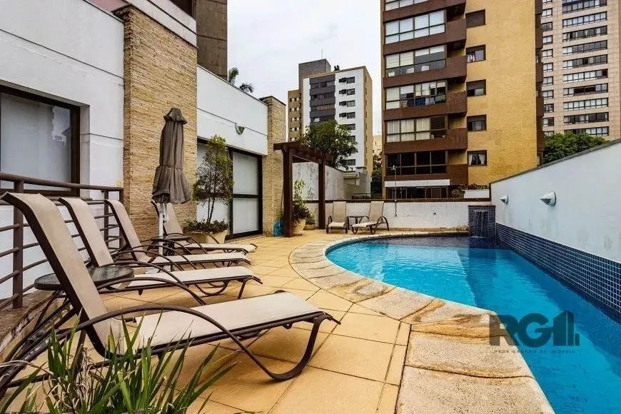 Imagem cobertura horizontal 2 dormitórios (2 suítes) 147 m² de área privativa e 2 vagas