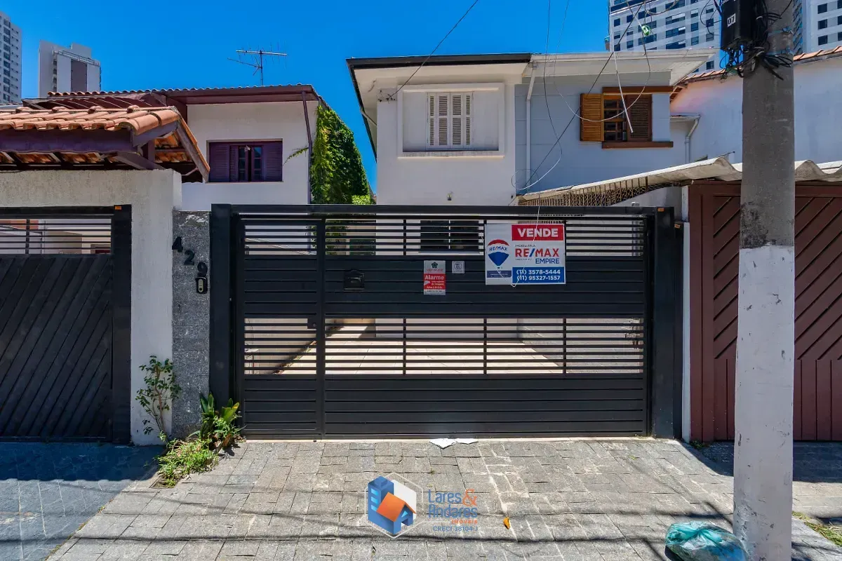 Imagem Sobrado para venda em Jardim das Acácias com 2 quartos, 100m²