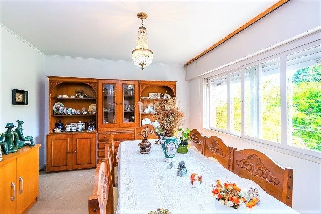 Imagem Casa de 424m² no Bairro Chácara Das Pedras