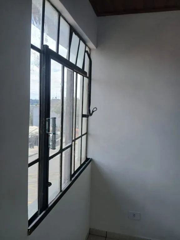 Imagem Apartamento com 2 dormitórios à venda, 40 m² por R$ 219.000 - Cidade Industrial - Curitiba/PR