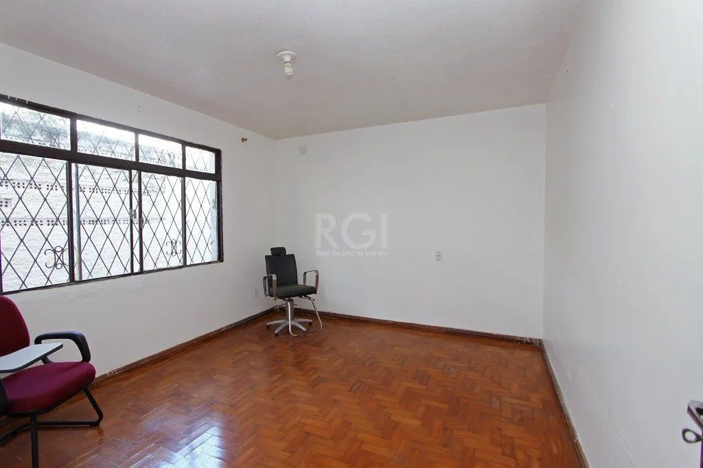Imagem Casa para Locação/Aluguel - 240m², 4 dormitórios, 6 vagas - Nonoai