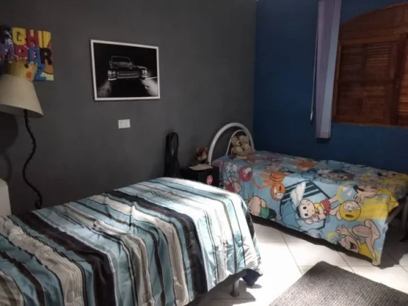 Imagem Casa Sobrado, 3 dormitórios ( 2 suítes), 3 vagas, Vista Verde - Sjc.