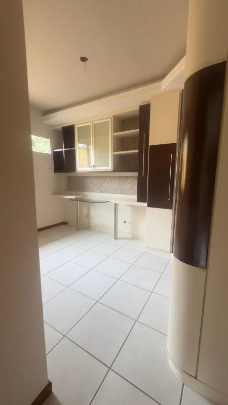 Imagem CASA RESIDENCIAL em SERRA - ES, Laranjeiras