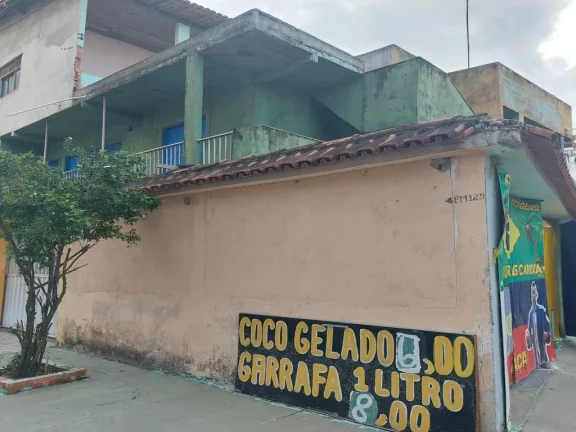 Imagem Casa de esquina com 6 quartos na Praia do Morro