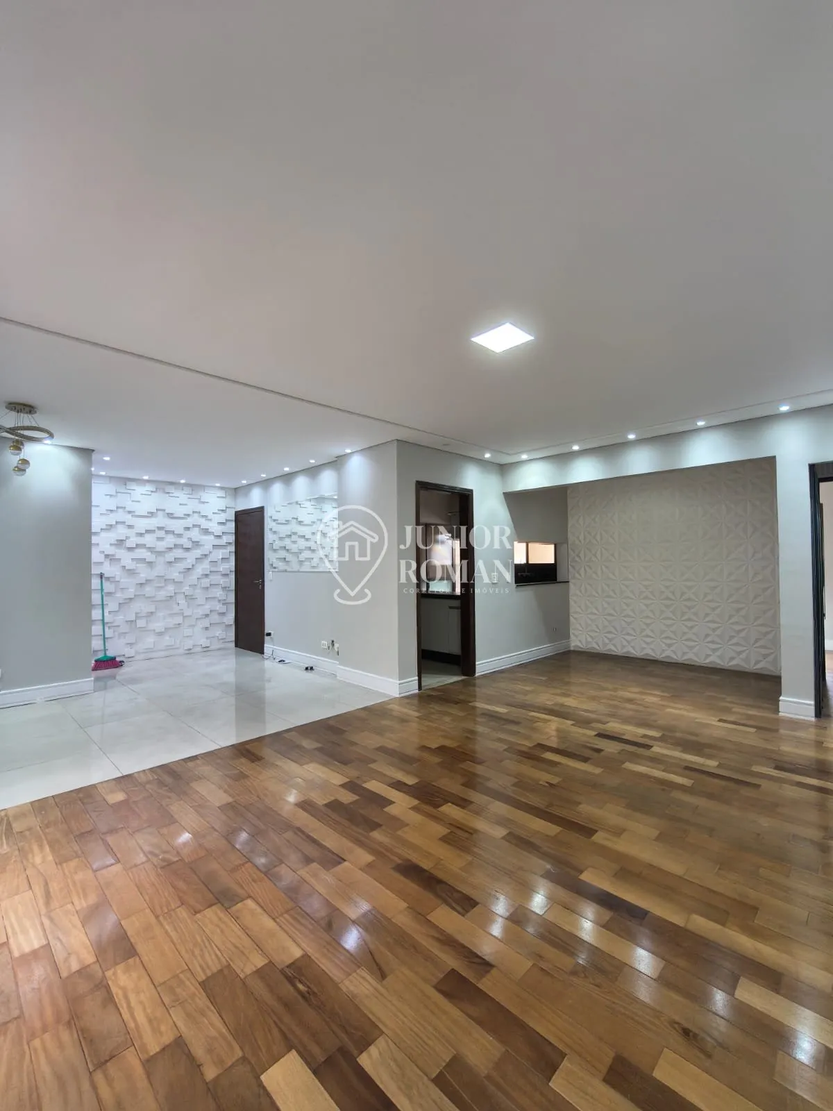 Foto do imóvel APTO MOBILIADO 127M² | 3 DORMS | SUÍTE COM VARANDA | ESCRITÓRIO | 2 VAGAS | VILA ALZIRA - STO ANDRE