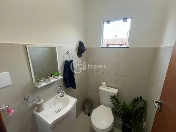 Imagem Casa à Venda em Campo Grande-MS no Bairro Tiradentes com 3 Quartos e 90m² de Área