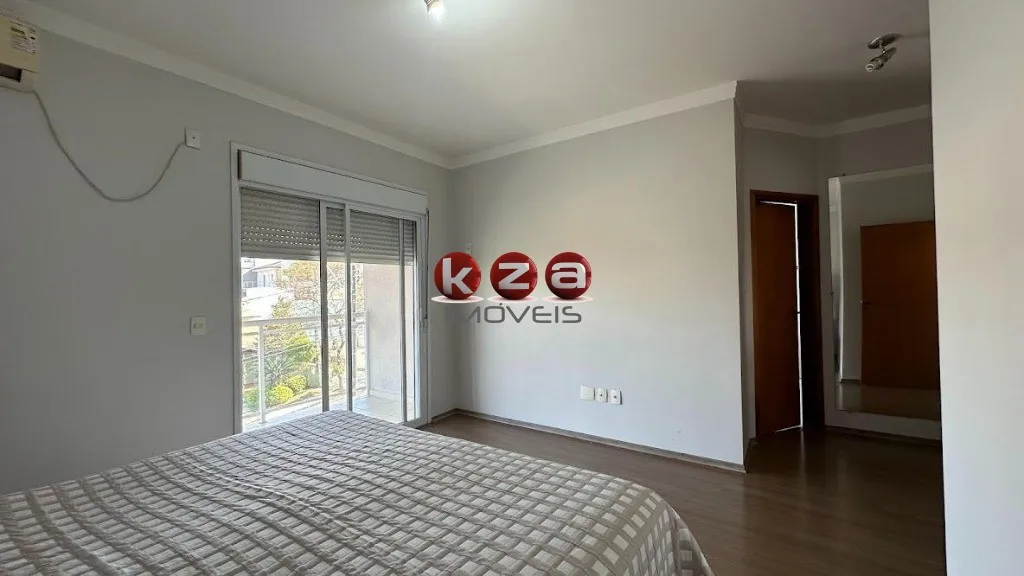 Imagem Venda de Casa de 3 Quartos com Suite em Condomínio Villagio Fiorentino, Valinhos-SP - 241m² - Imperdível!