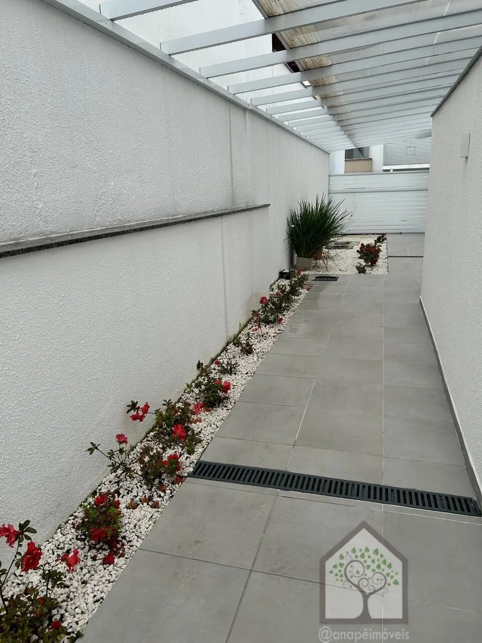 Imagem Cobertura duplex à venda no Itacorubi, nova, financiável e pronta para morar.