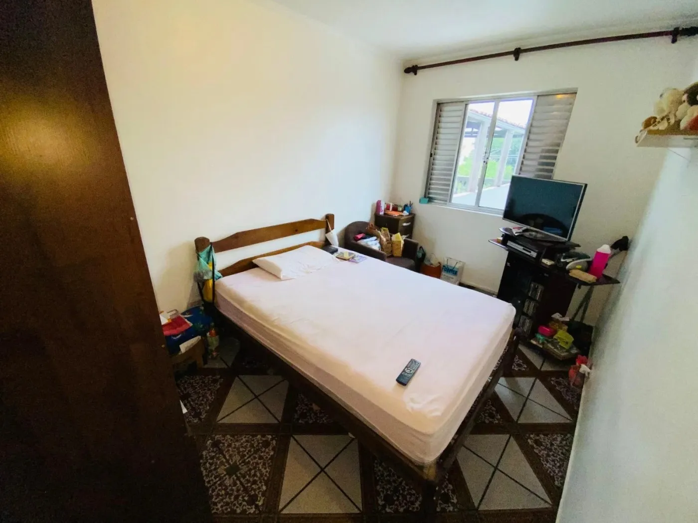 Imagem Casa para Venda em São Paulo, Jardim São Jorge (Raposo Tavares), 8 dormitórios, 1 banheiro, 3 vagas