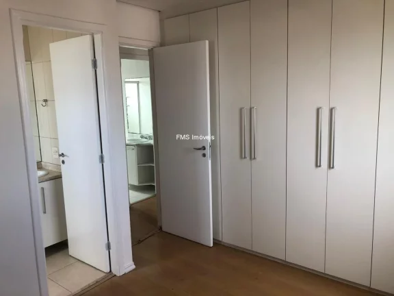 Imagem Luxuosa cobertura de 3 quartos no Alto da Lapa, São Paulo-SP: 2 suítes, 2 salas, 3 vagas de garagem e 167m² de área!