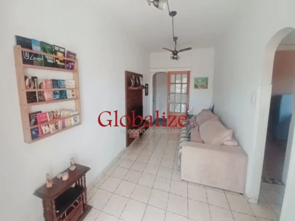 Foto do imóvel Apartamento com 2 quartos, 1 banheiro, vaga de garagem e portaria eletrônica na Encruzilhada em Santos R$ 400.000,00