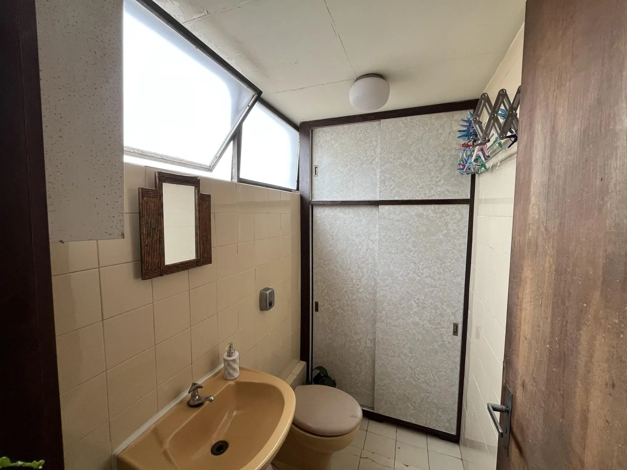 Imagem Apartamento de dois quartos com suíte no bairro Menino Deus em Porto Alegre