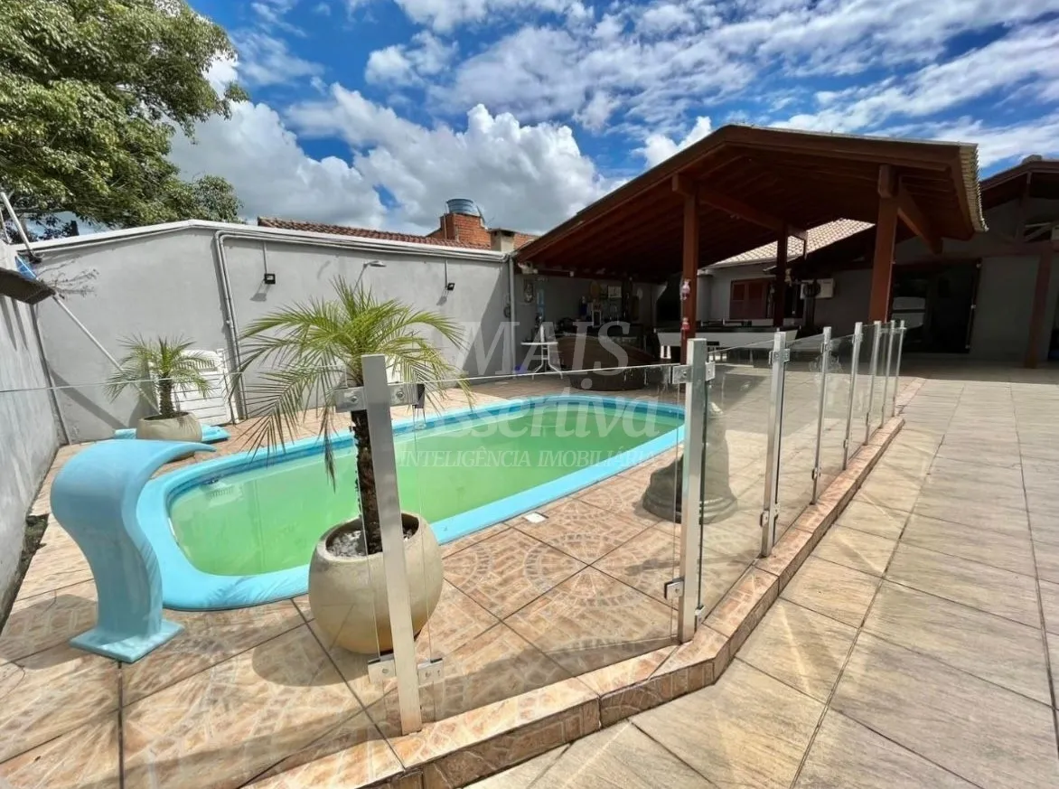 Foto do imóvel Casa semi-mobiliada a venda em BomJardim-CampoBom/RS - 4 dormitórios