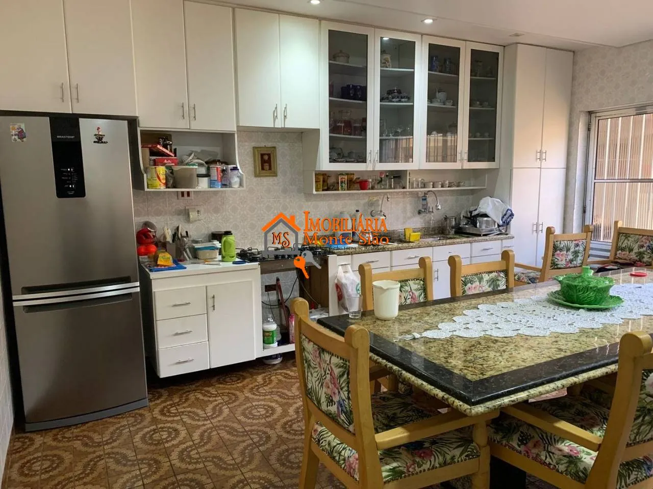 Imagem Casa 5 Dorms. c/ 2 Suítes + 5 Vagas | Excelente Localização