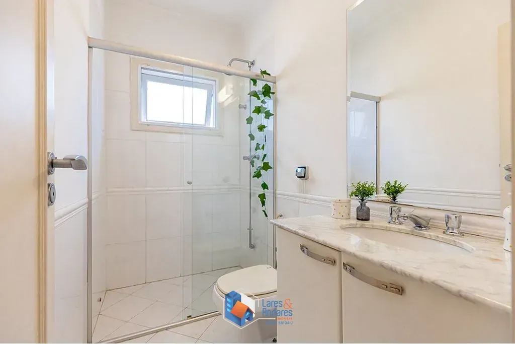 Imagem Casa em Condomínio à venda 4 Quartos 4 Suites 2 Vagas 247M² Jardim Cordeiro São Paulo - SP