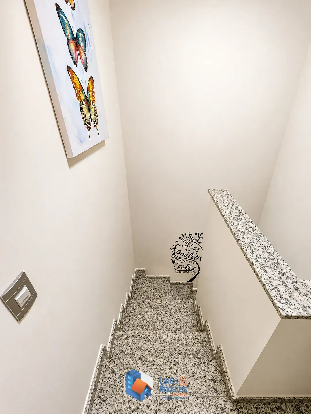 Imagem Casa no condomínio Loteamento City Jaragua para venda com 3 quartos, 90m²