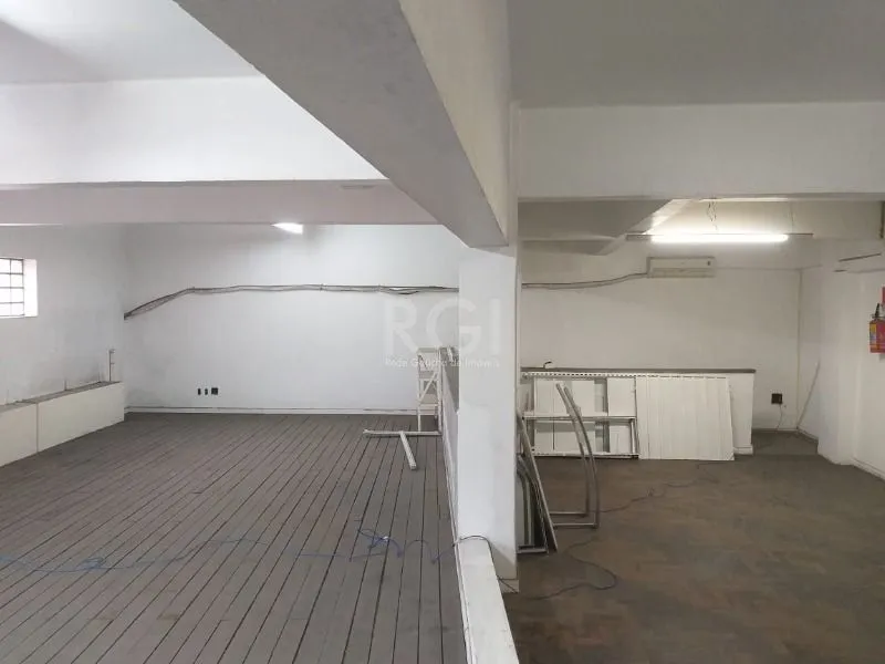 Imagem Loja para Locação na av crsitóvao prox total - 600m²,