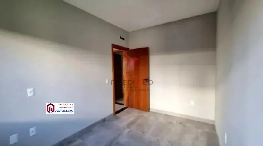 Imagem Casa com 3 Quartos e 2 banheiros à Venda, 99 m² por R$ 735.000 Há 5 minutos de centro