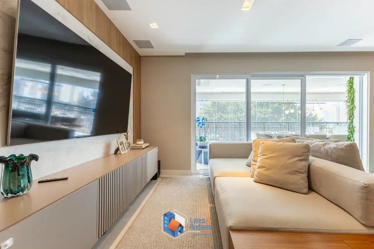 Imagem Apartamento para venda em Moema com 3 quartos, sendo 3 suítes, 170m²